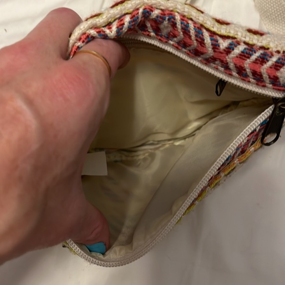 Multi-colored Fanny pack - Picture 2 of 2